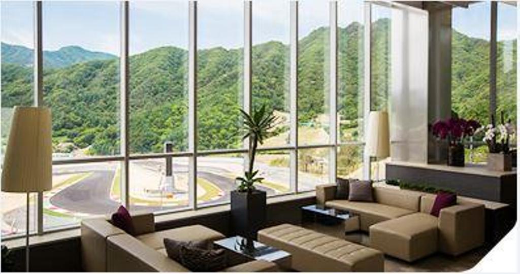 Inje Speedium Hotel & Resort ภายนอก รูปภาพ