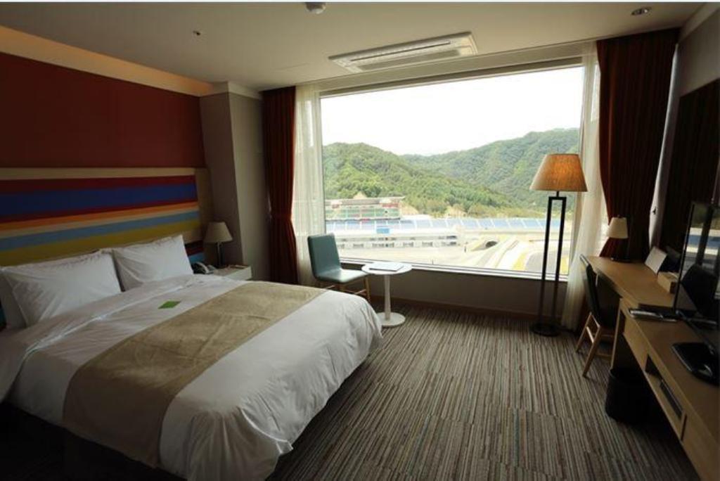 Inje Speedium Hotel & Resort ภายนอก รูปภาพ